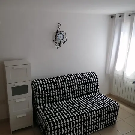 Elisa Apartment